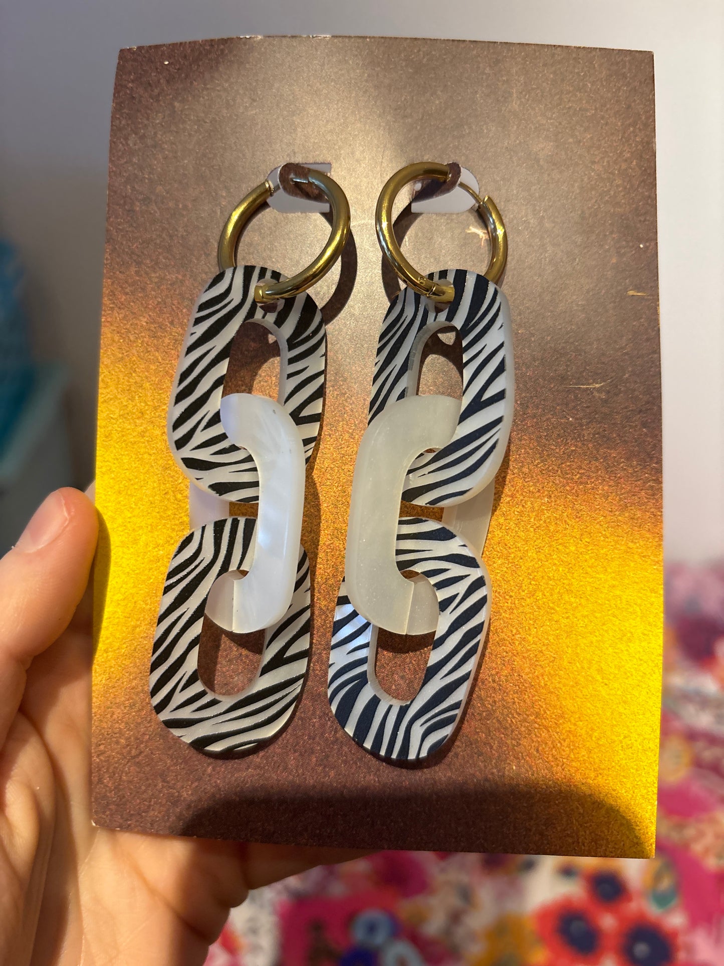 Zebra print chains